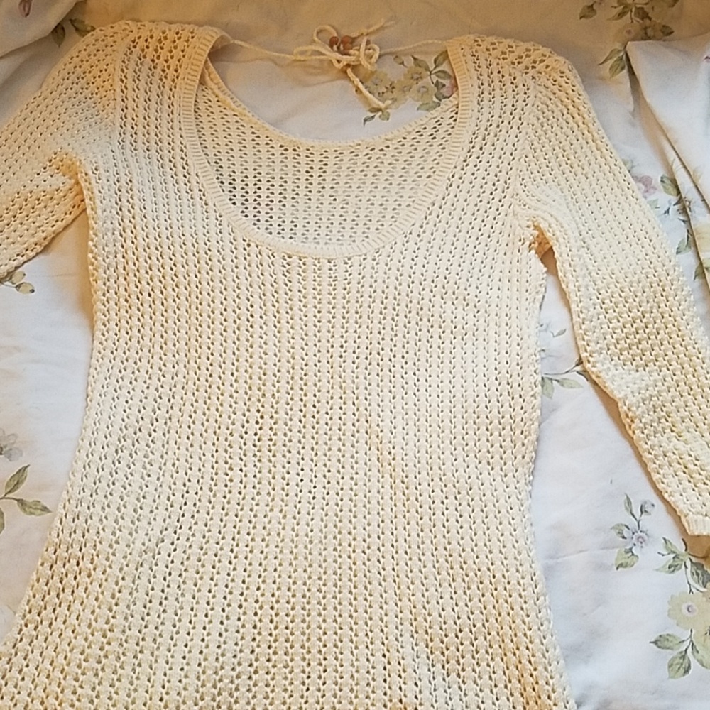 Knit sweater - Picture 2 of 2